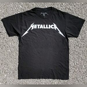 2019 Metallica Spell out logo T-Shirt Size (S)